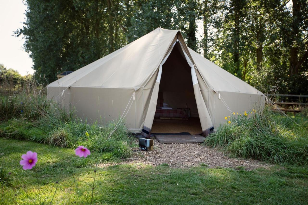 Horsley Hale Farm Glamping Hotel Ely Exterior photo