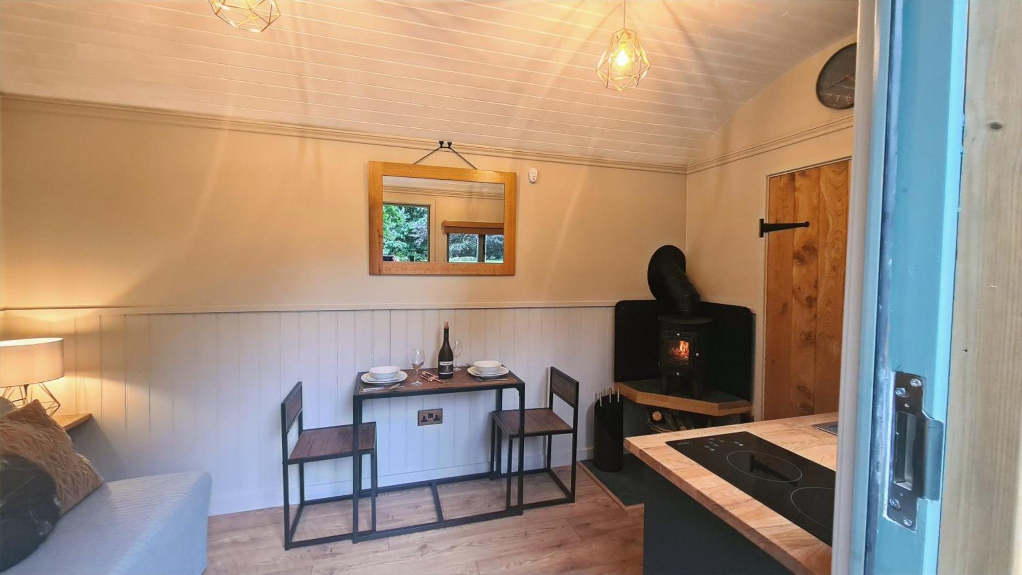Horsley Hale Farm Glamping Hotel Ely Room photo
