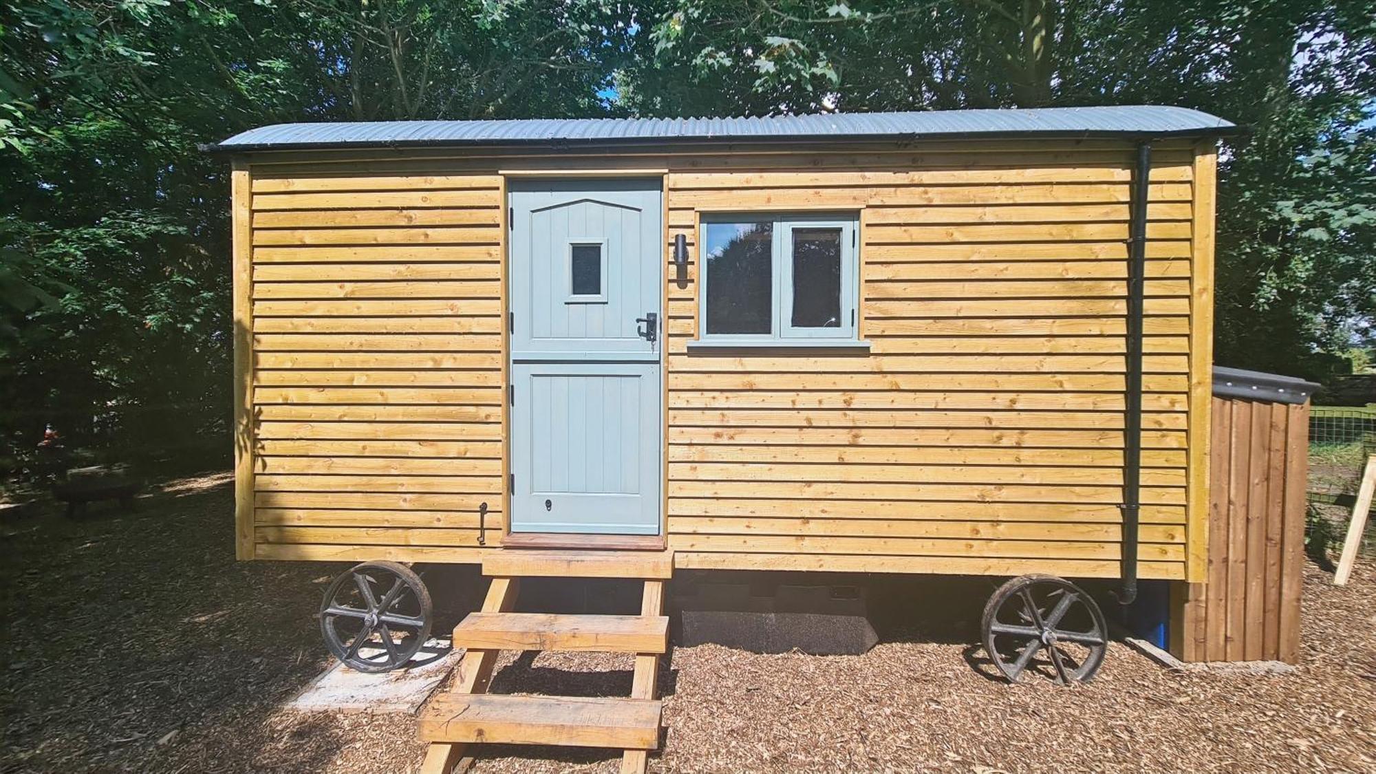 Horsley Hale Farm Glamping Hotel Ely Room photo